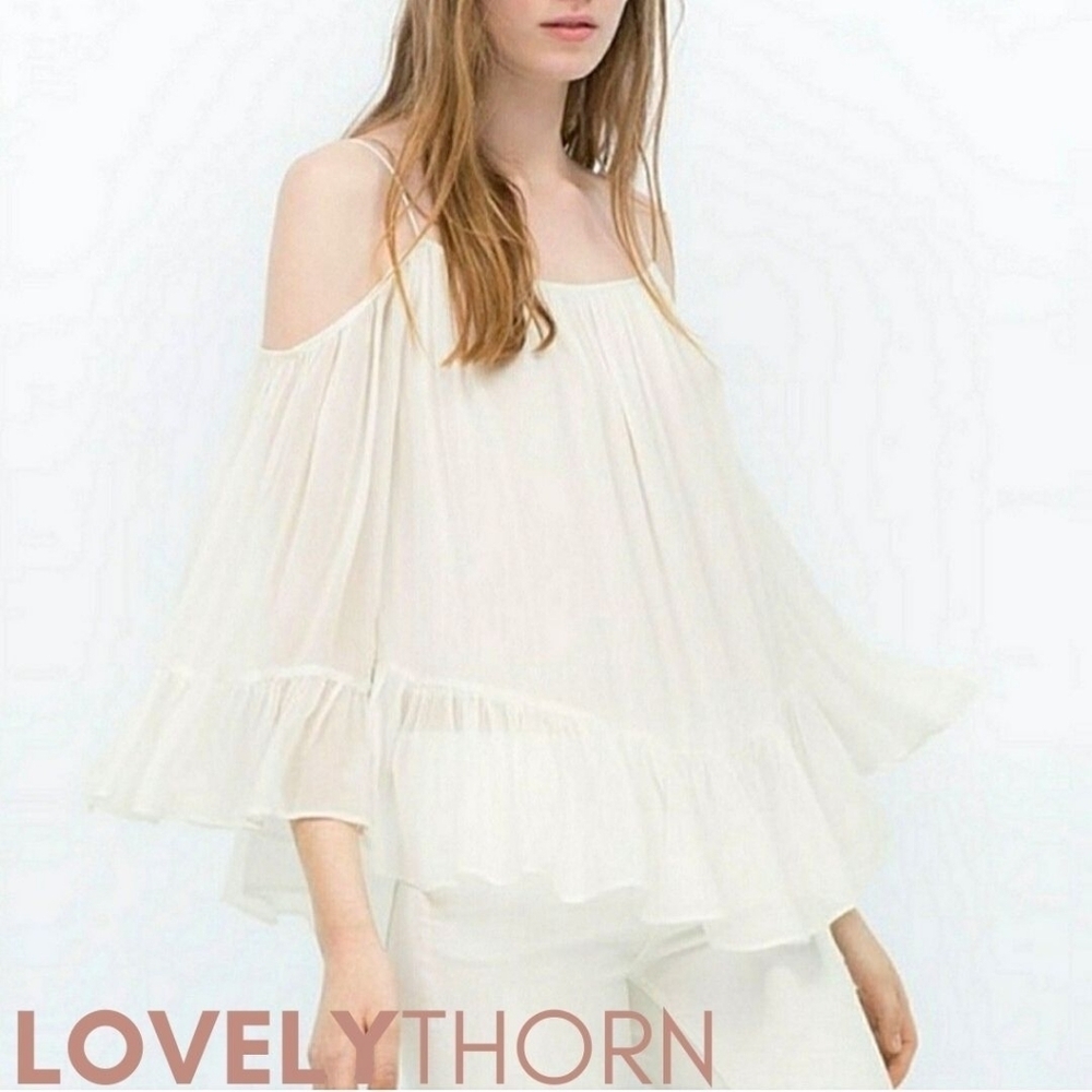 ZARA // white chiffon cold shoulder boho top